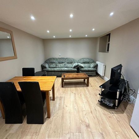 Homely Apartment In The Centre บอสตัน ภายนอก รูปภาพ